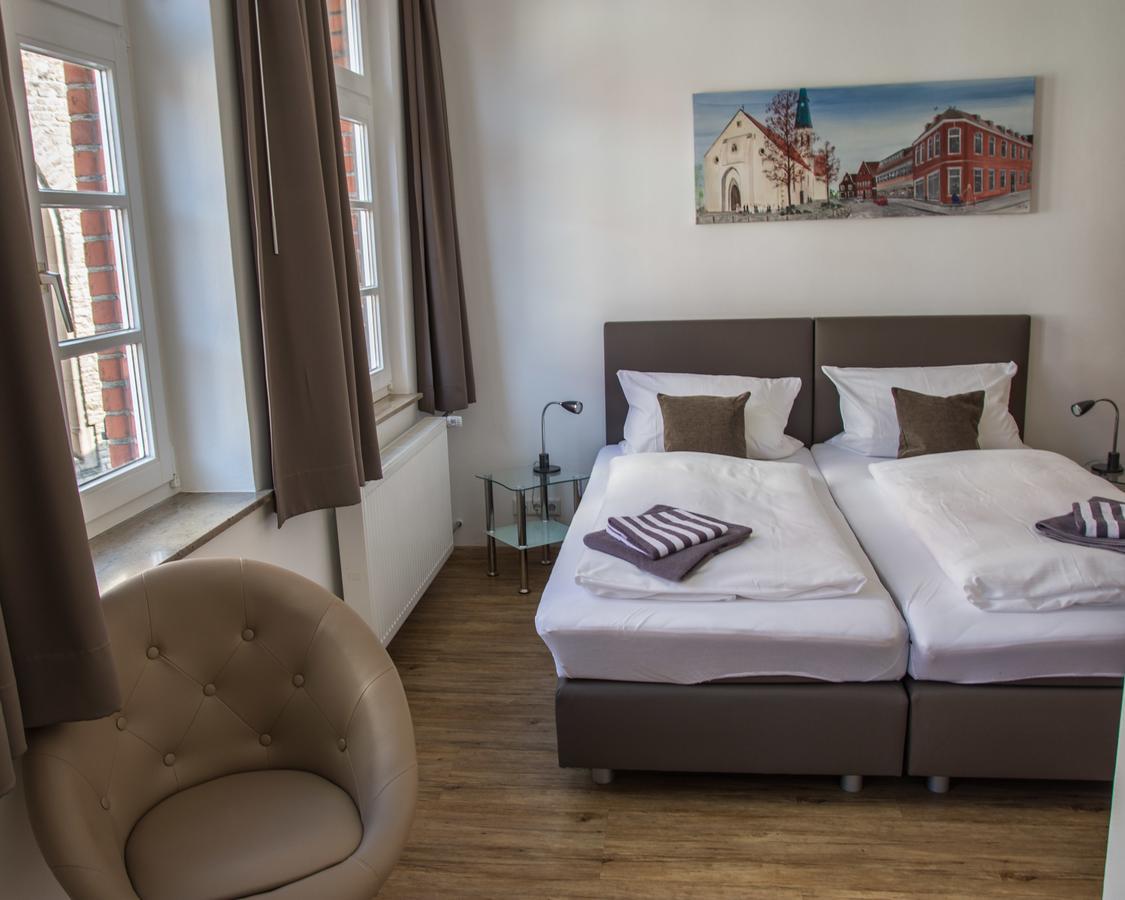 Hotel Gasthof Zur Post Зенденхорст Екстериор снимка