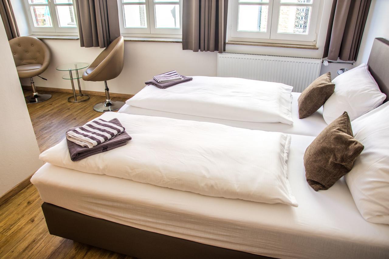 Hotel Gasthof Zur Post Зенденхорст Екстериор снимка
