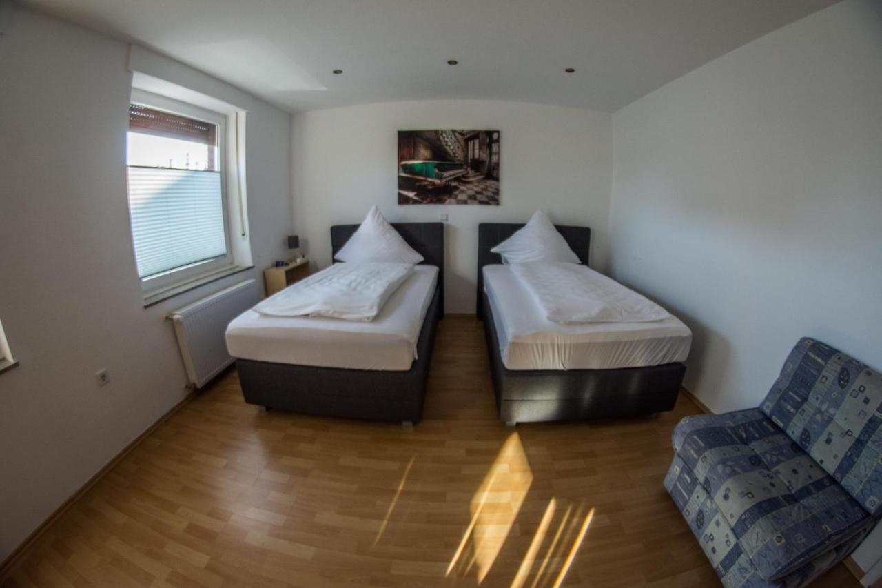 Hotel Gasthof Zur Post Зенденхорст Екстериор снимка
