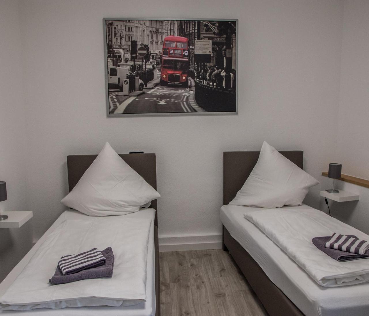 Hotel Gasthof Zur Post Зенденхорст Екстериор снимка
