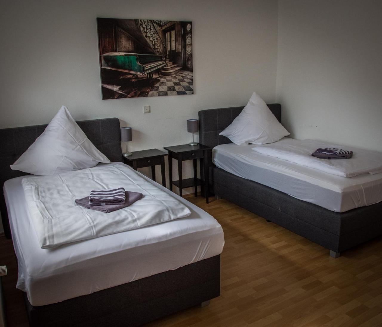Hotel Gasthof Zur Post Зенденхорст Екстериор снимка